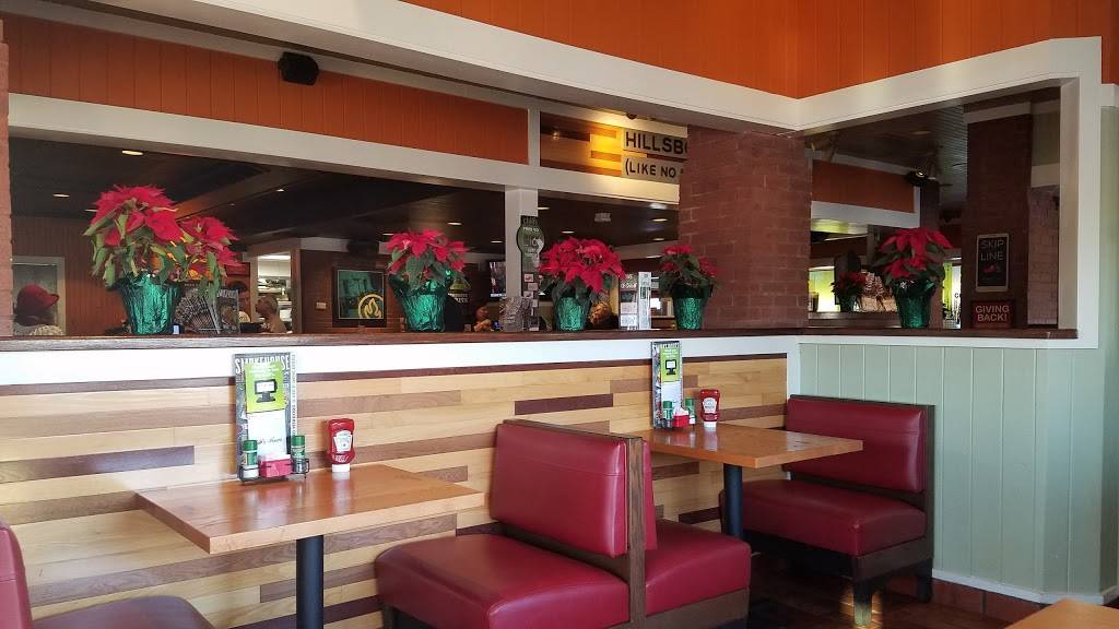 Chilis Grill & Bar | meal takeaway | 8510 W Hillsborough Ave, Tampa, FL 33615, USA | 8138875955 OR +1 813-887-5955