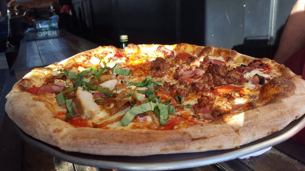 Lucifers Pizza | restaurant | 7123 Melrose Ave, Los Angeles, CA 90046, USA | 3239068603 OR +1 323-906-8603