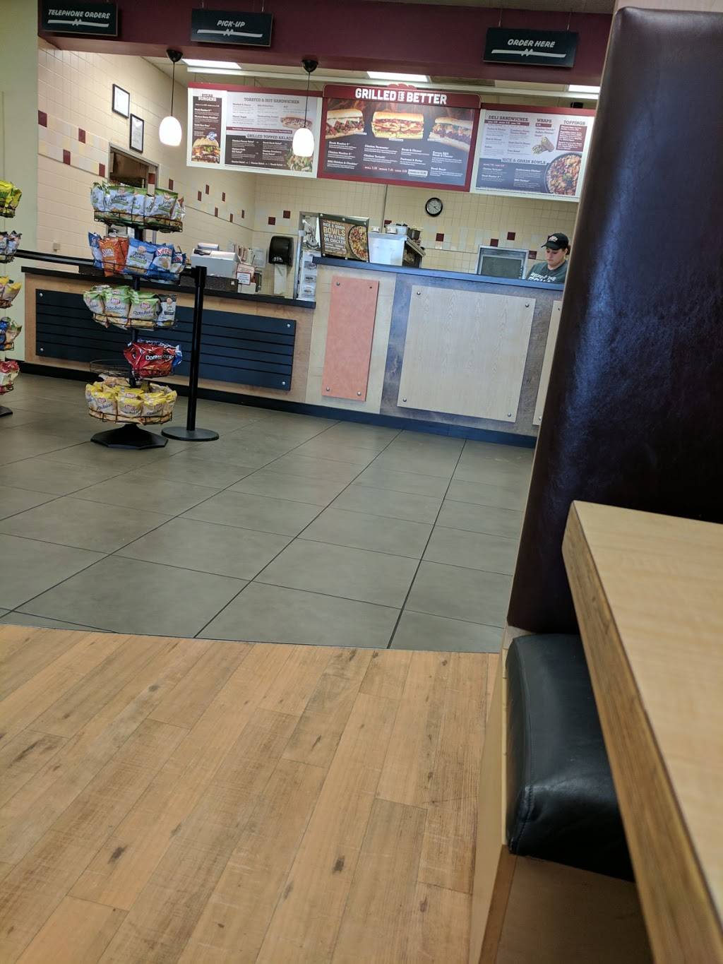 DAngelo Grilled Sandwiches | restaurant | 1606 Memorial Dr, Chicopee, MA 01013, USA | 4135339486 OR +1 413-533-9486