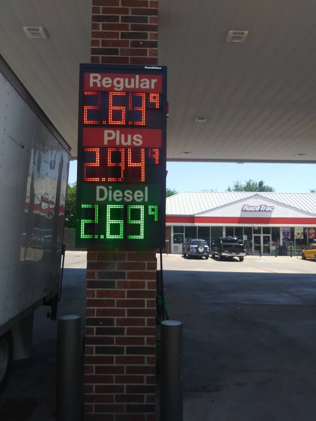 RaceTrac | cafe | 15196 Marsh Ln, Addison, TX 75001, USA | 9724068234 OR +1 972-406-8234