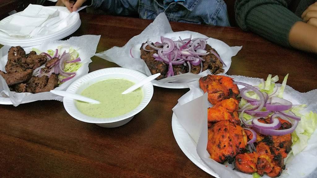 Bundu Khan Kabab House | restaurant | 25319 Union Tpke, Glen Oaks, NY 11004, USA | 7183430666 OR +1 718-343-0666