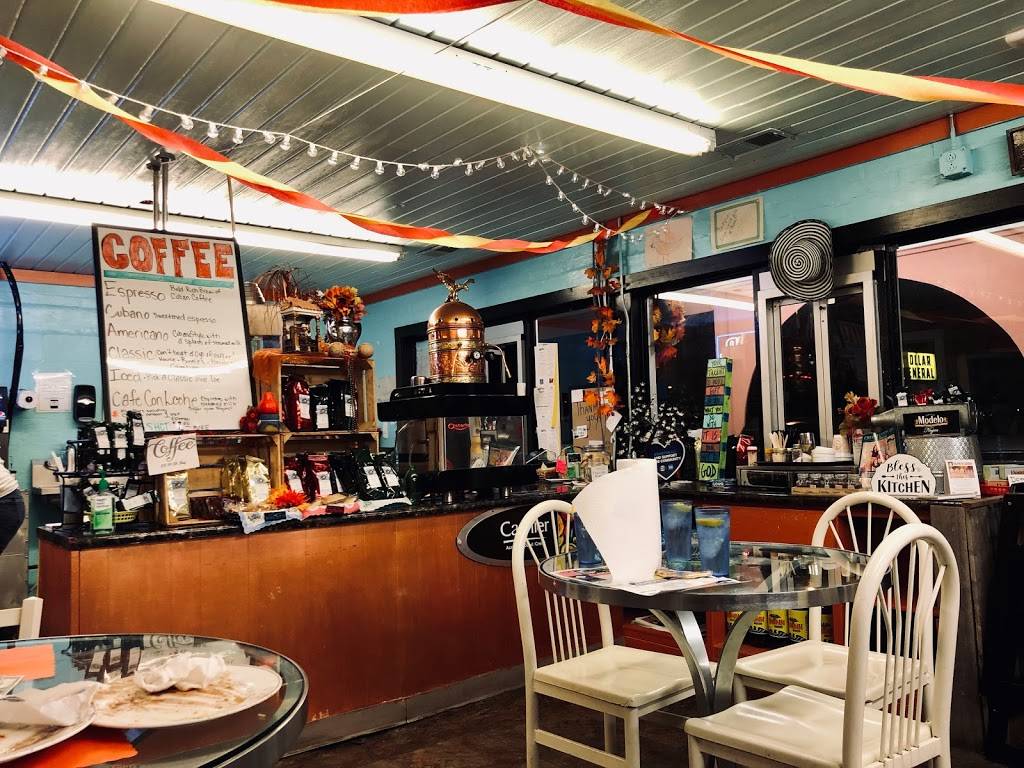 Hectors Kitchen | restaurant | 701 Gilbert Ferry Rd SE, Attalla, AL 35954, USA | 2565387783 OR +1 256-538-7783