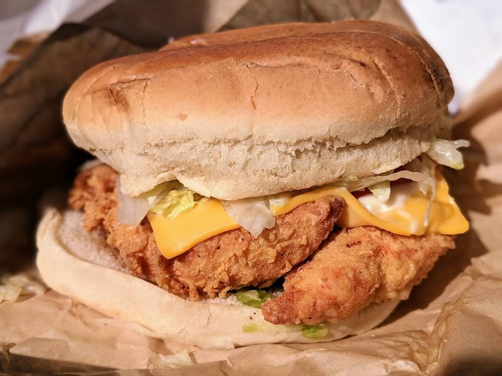 red snapper fish & chicken | restaurant | 501 N Central Ave, Hapeville, GA 30354, USA | 4043431393 OR +1 404-343-1393