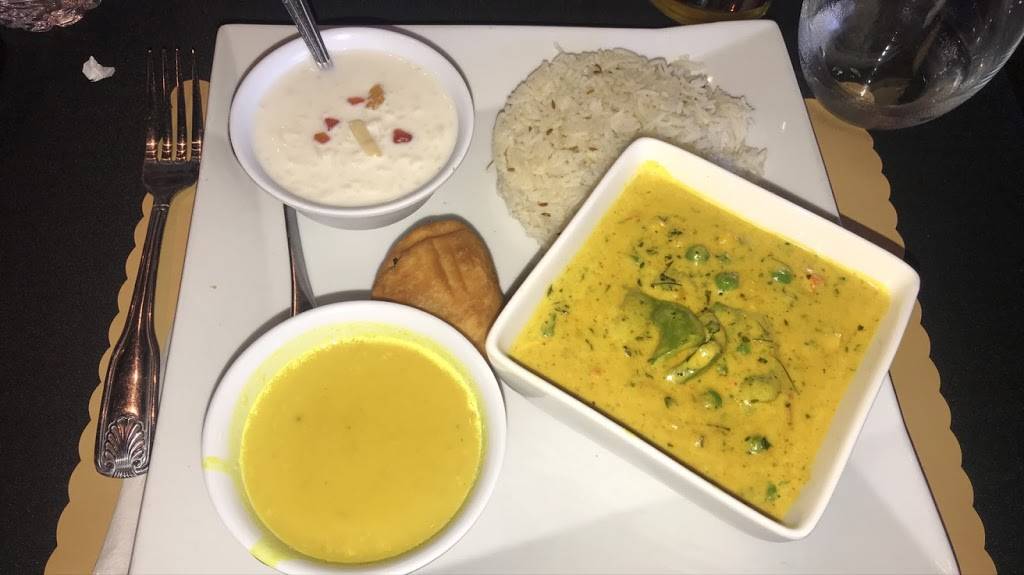 Saffron Indian Food & Bar | restaurant | 18090 Collins Ave t22, Sunny Isles Beach, FL 33160, USA | 7865653700 OR +1 786-565-3700