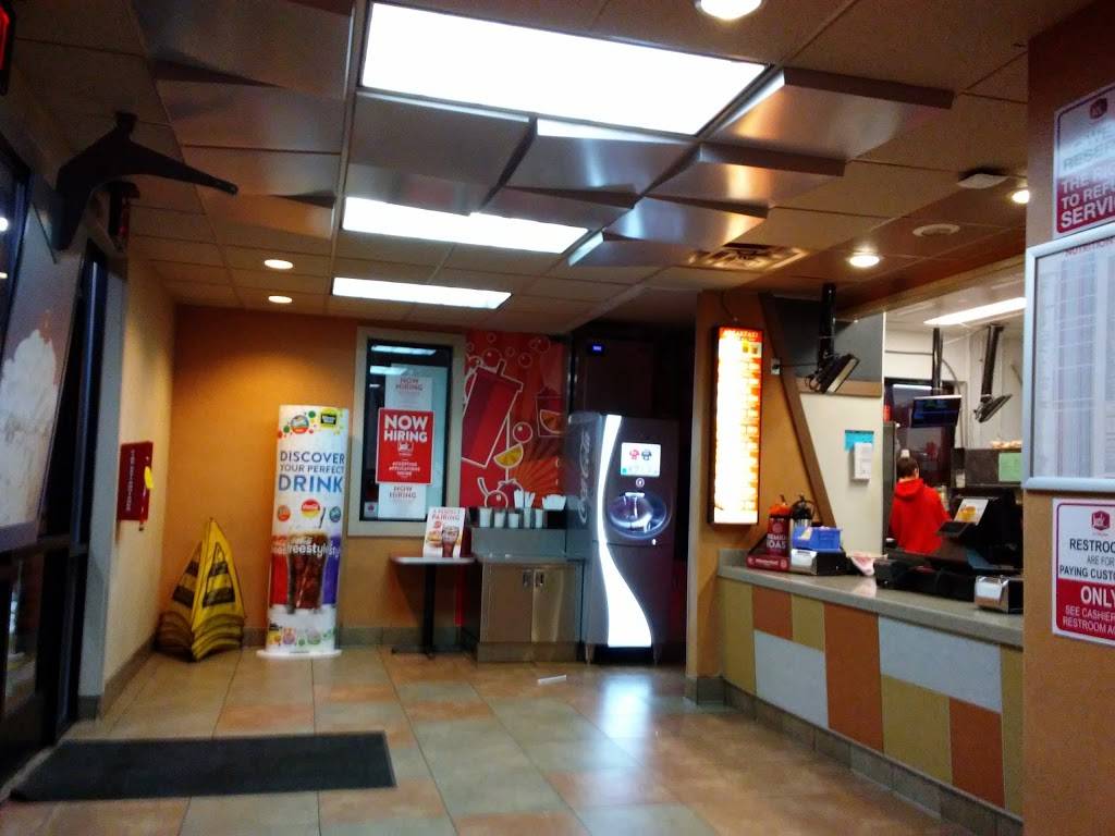 Jack in the Box | restaurant | 911 El Camino Real, Santa Clara, CA 95050, USA | 4082440255 OR +1 408-244-0255