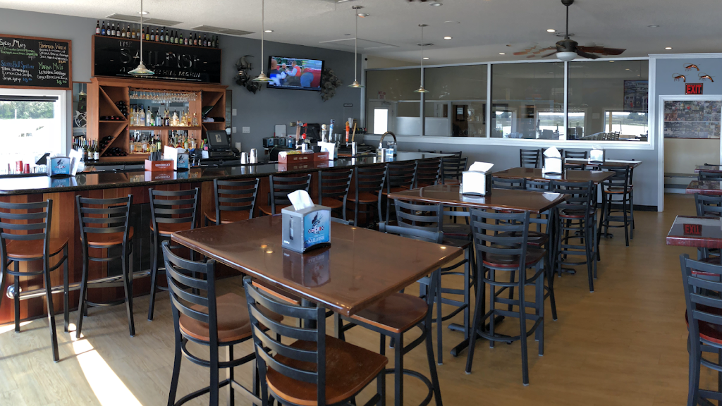 The Sailfish at Marsh Creek Marine | restaurant | 2570 Scotts Hill Loop Rd unit b, Wilmington, NC 28411, USA | 9104061055 OR +1 910-406-1055