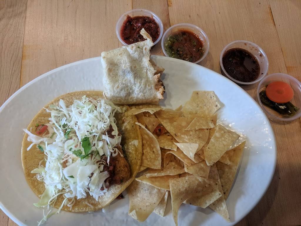 Rubios Coastal Grill | restaurant | 40436 Murrieta Hot Springs Rd Suite 101, Murrieta, CA 92563, USA | 9516915160 OR +1 951-691-5160