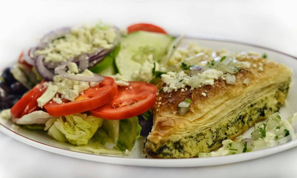 Chriss Charcoal Pit | restaurant | 1946 West St, Annapolis, MD 21401, USA | 4102665200 OR +1 410-266-5200