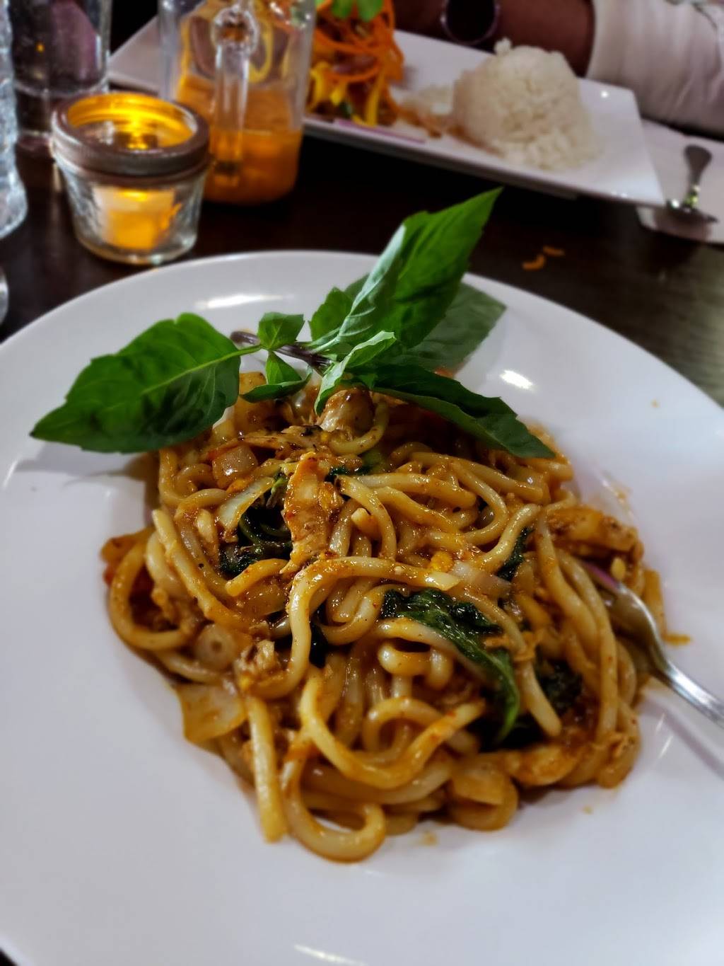 Nur Thai | restaurant | 63-32 Woodhaven Blvd, Rego Park, NY 11374, USA | 7182556141 OR +1 718-255-6141