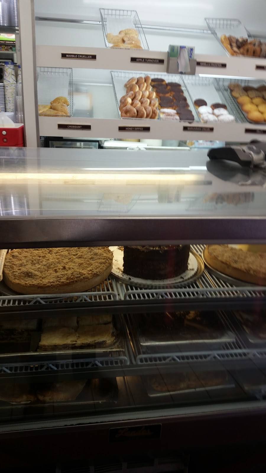 Delight Diner | restaurant | 66-91 Fresh Pond Rd, Ridgewood, NY 11385, USA | 7186284708 OR +1 718-628-4708