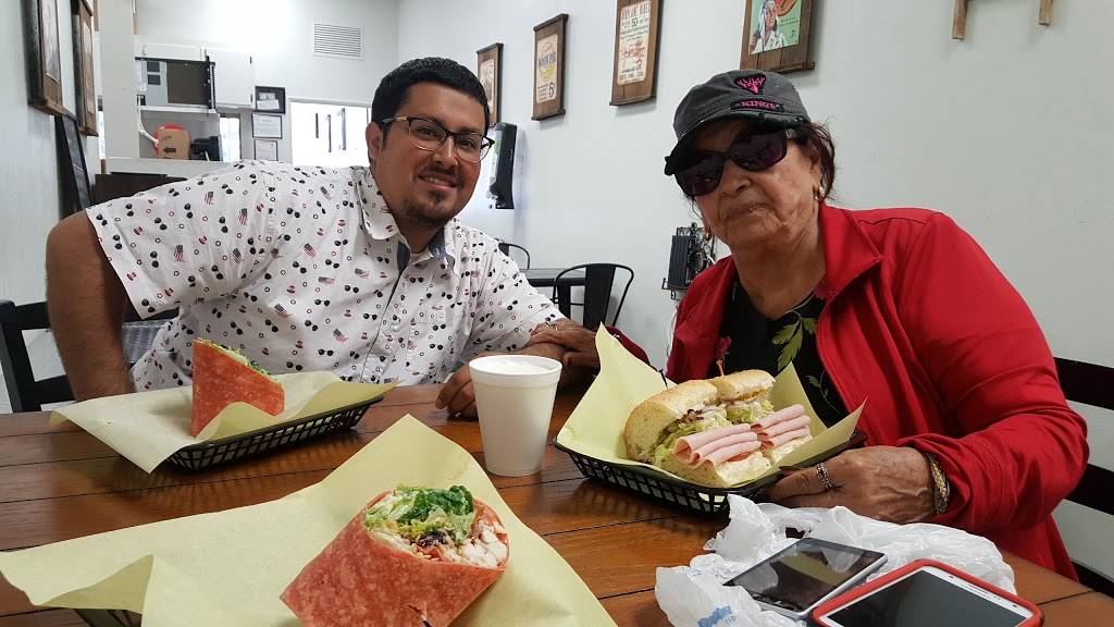 The Stacking Shed | restaurant | 2119 Merced St, Fresno, CA 93721, USA | 5594921102 OR +1 559-492-1102