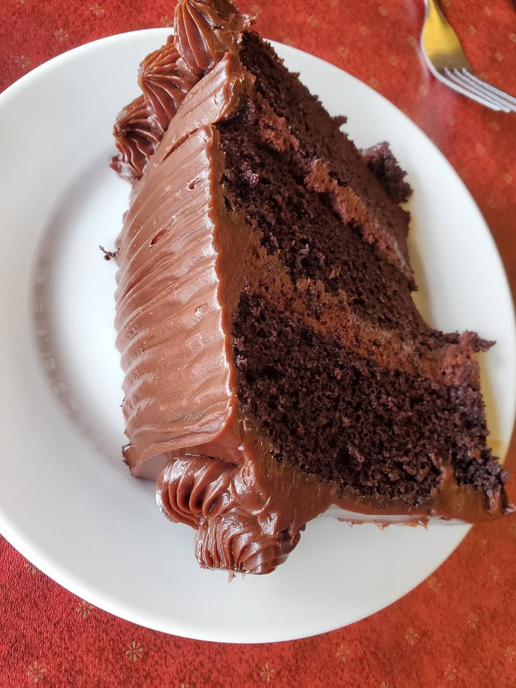 The Golden Egg | meal takeaway | 960 Sagamore Ave, Portsmouth, NH 03801, USA | 6034360519 OR +1 603-436-0519