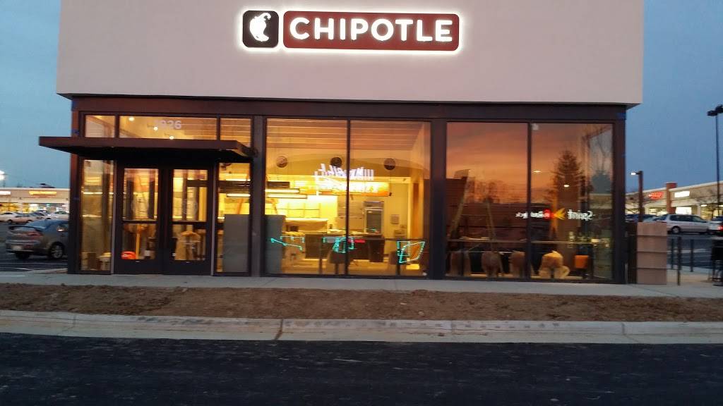 Chipotle Mexican Grill | restaurant | 1926 Daniel Stuart Square, Woodbridge, VA 22191, USA | 7034926590 OR +1 703-492-6590