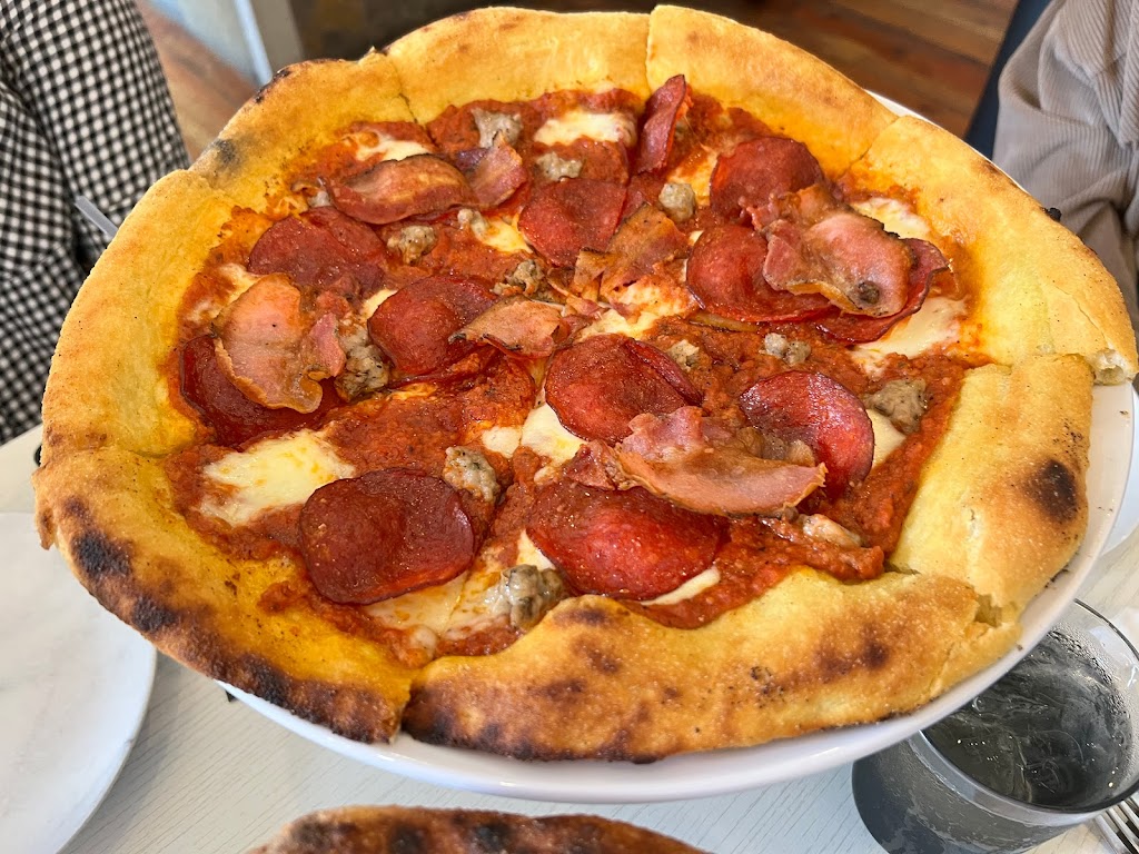 Vicino Pizza Neapolitan Style Pizzeria | meal takeaway | 2385 N Old Mill Loop, Coeur dAlene, ID 83814, USA | 2087587997 OR +1 208-758-7997