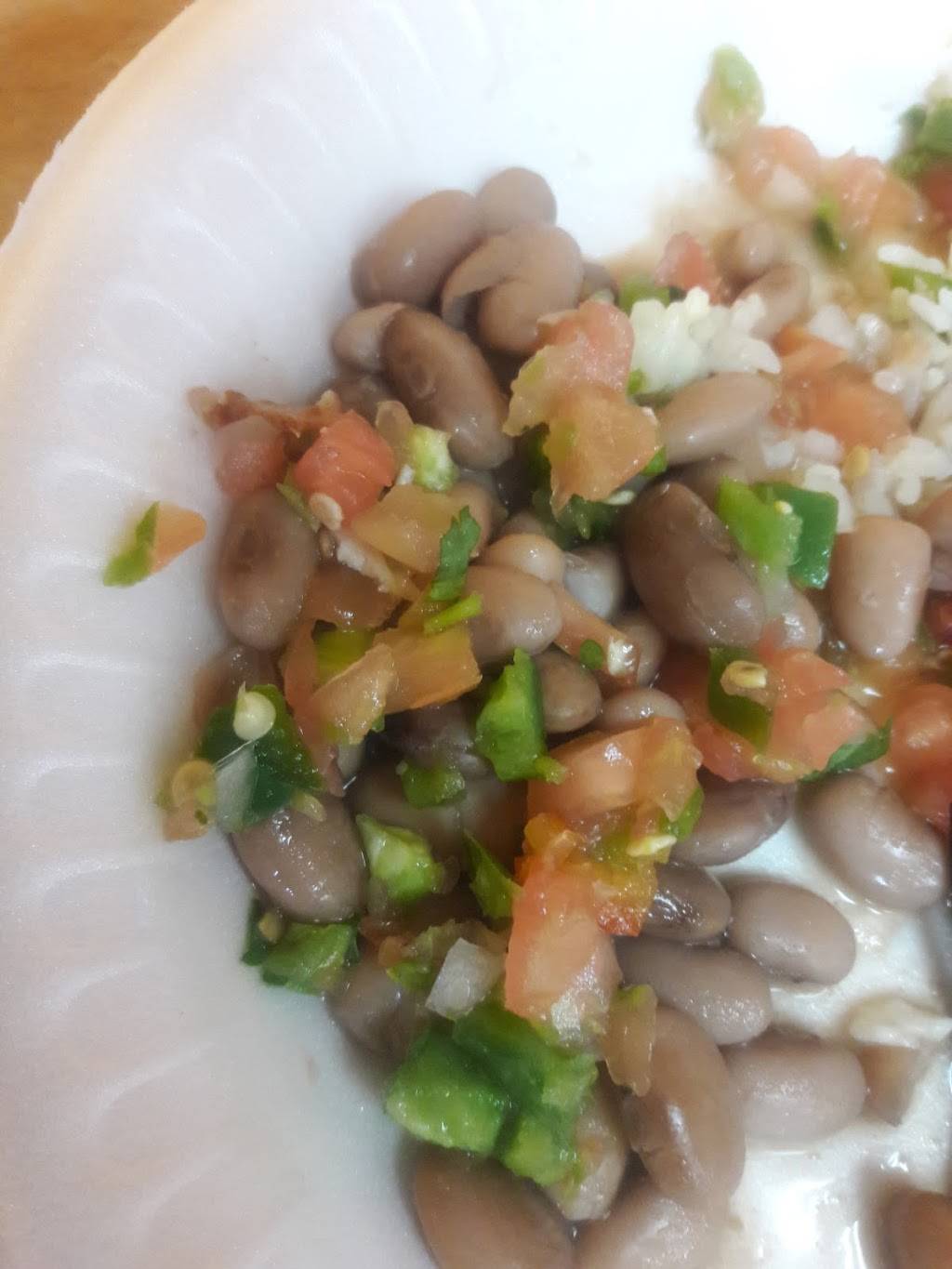 Juans Super Pollo | restaurant | 16028 Arrow Hwy, Irwindale, CA 91706, USA | 6263380568 OR +1 626-338-0568