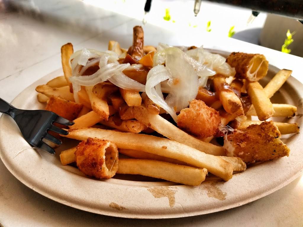 The Slaw Dogs At The Village | restaurant | 6220 Topanga Canyon Blvd #9080, Woodland Hills, CA 91367, USA | 7472263119 OR +1 747-226-3119