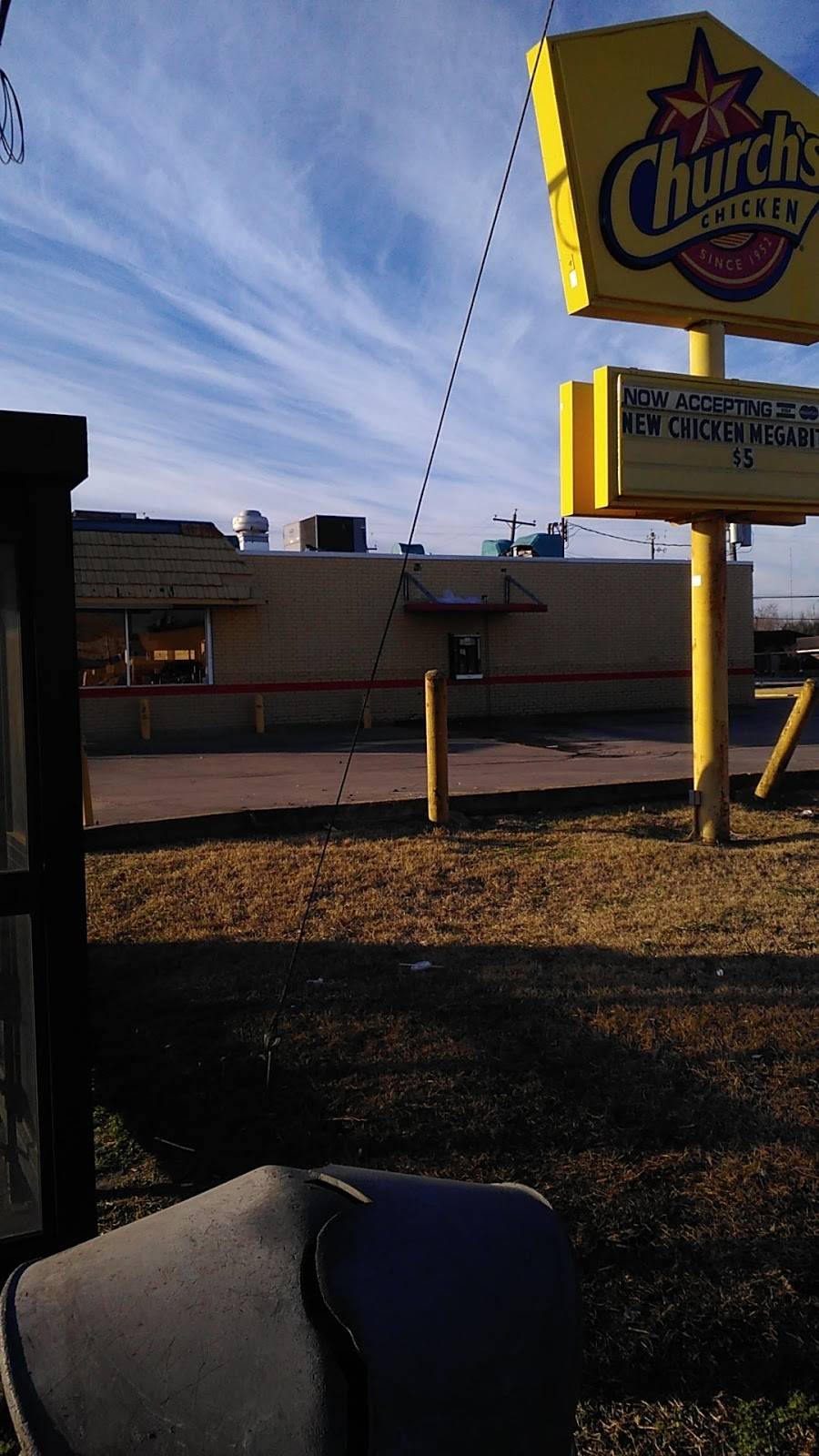 Churchs Chicken | restaurant | 14450 S Post Oak Rd, Houston, TX 77045, USA | 7134330943 OR +1 713-433-0943