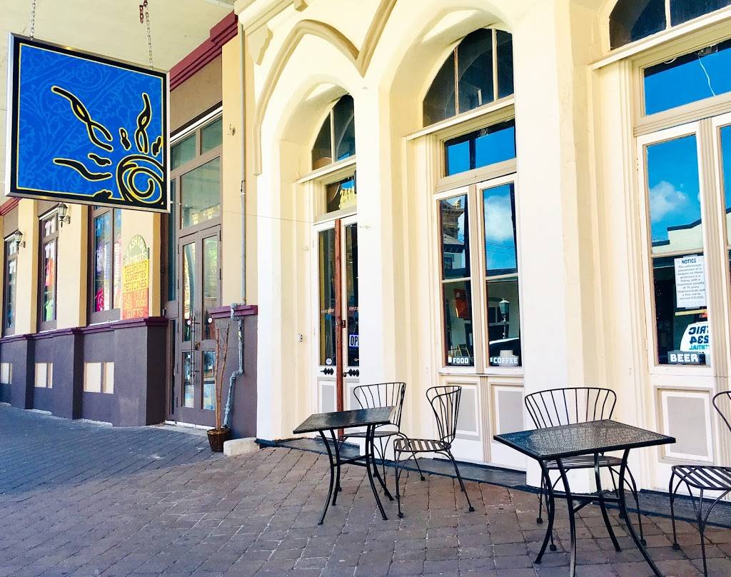 Gypsy Joynt Jive | restaurant | 2411A Strand St, Galveston, TX 77550, USA | 4095395165 OR +1 409-539-5165