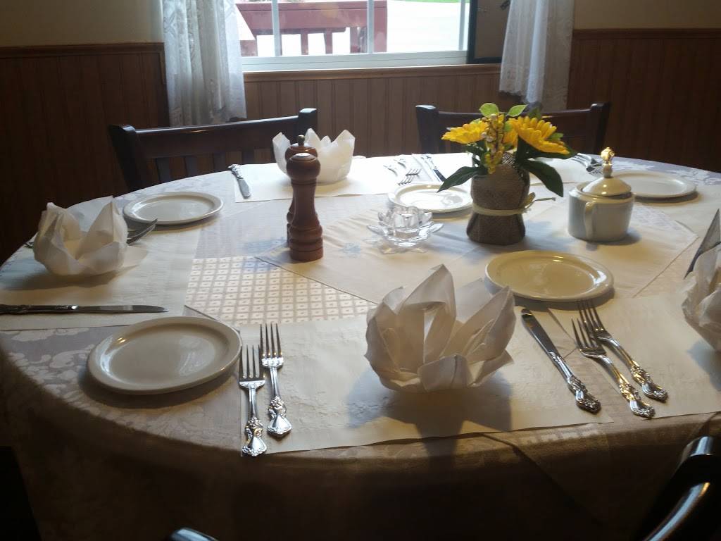 The Little Schnitzel House | restaurant | 65 Albert St S, Lindsay, ON K9V 3H2, Canada | 7053405027 OR +1 705-340-5027