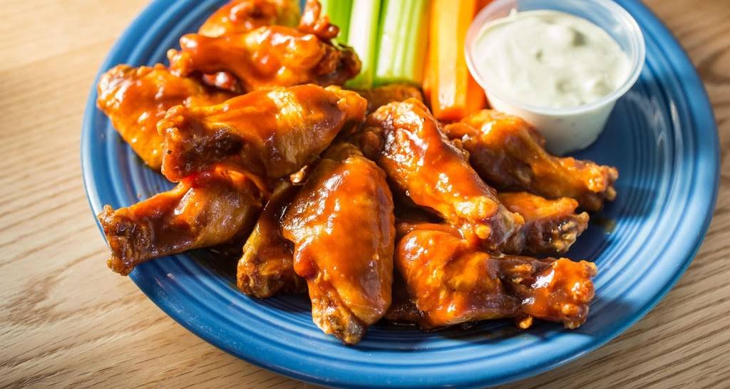 Titos Burritos & Wings Summit | restaurant | 356 Springfield Ave, Summit, NJ 07901, USA | 9082773710 OR +1 908-277-3710