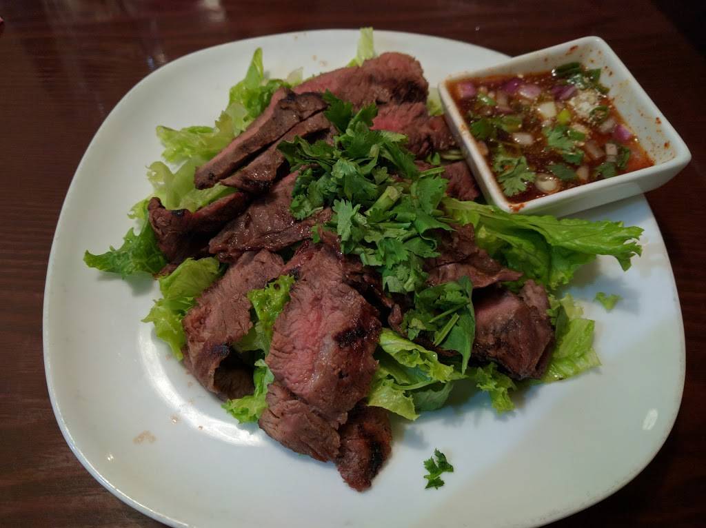 Sawatdee Thai Restaurant | restaurant | 2250 Clarendon Blvd, Arlington, VA 22201, USA | 7032438181 OR +1 703-243-8181