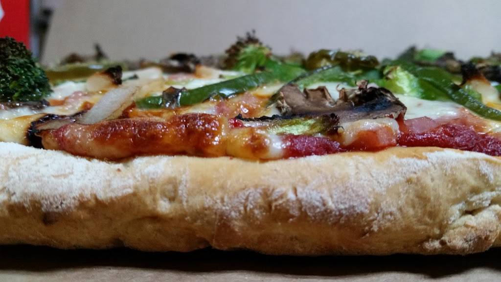 Tomatos Pizza | meal delivery | 720 W Irving Park Rd, Bensenville, IL 60106, USA | 6307662221 OR +1 630-766-2221