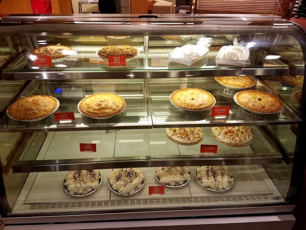 Eatn Park | restaurant | 111 W Byers Ave, New Stanton, PA 15672, USA | 7249251060 OR +1 724-925-1060