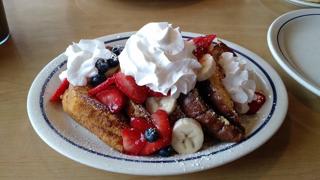 I Heart Pancakes | restaurant | 3001 S Bristol St, Santa Ana, CA 92704, USA | 7145579849 OR +1 714-557-9849