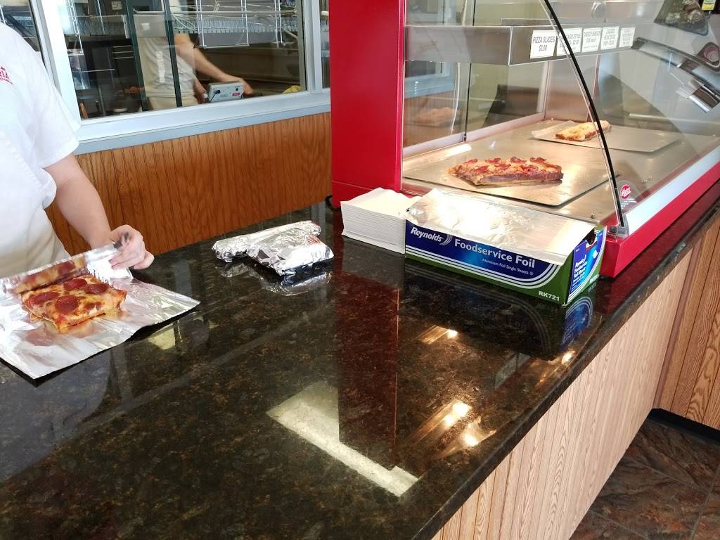 Father & Son Pizzeria | meal delivery | 50770 Gratiot Ave, Chesterfield, MI 48051, USA | 5869490770 OR +1 586-949-0770