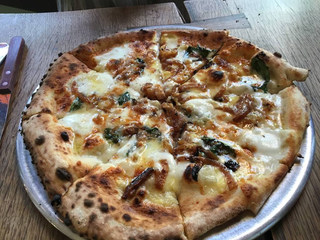 Nomad Pizza | restaurant | 10 E Broad St, Hopewell, NJ 08525, USA | 6094666623 OR +1 609-466-6623