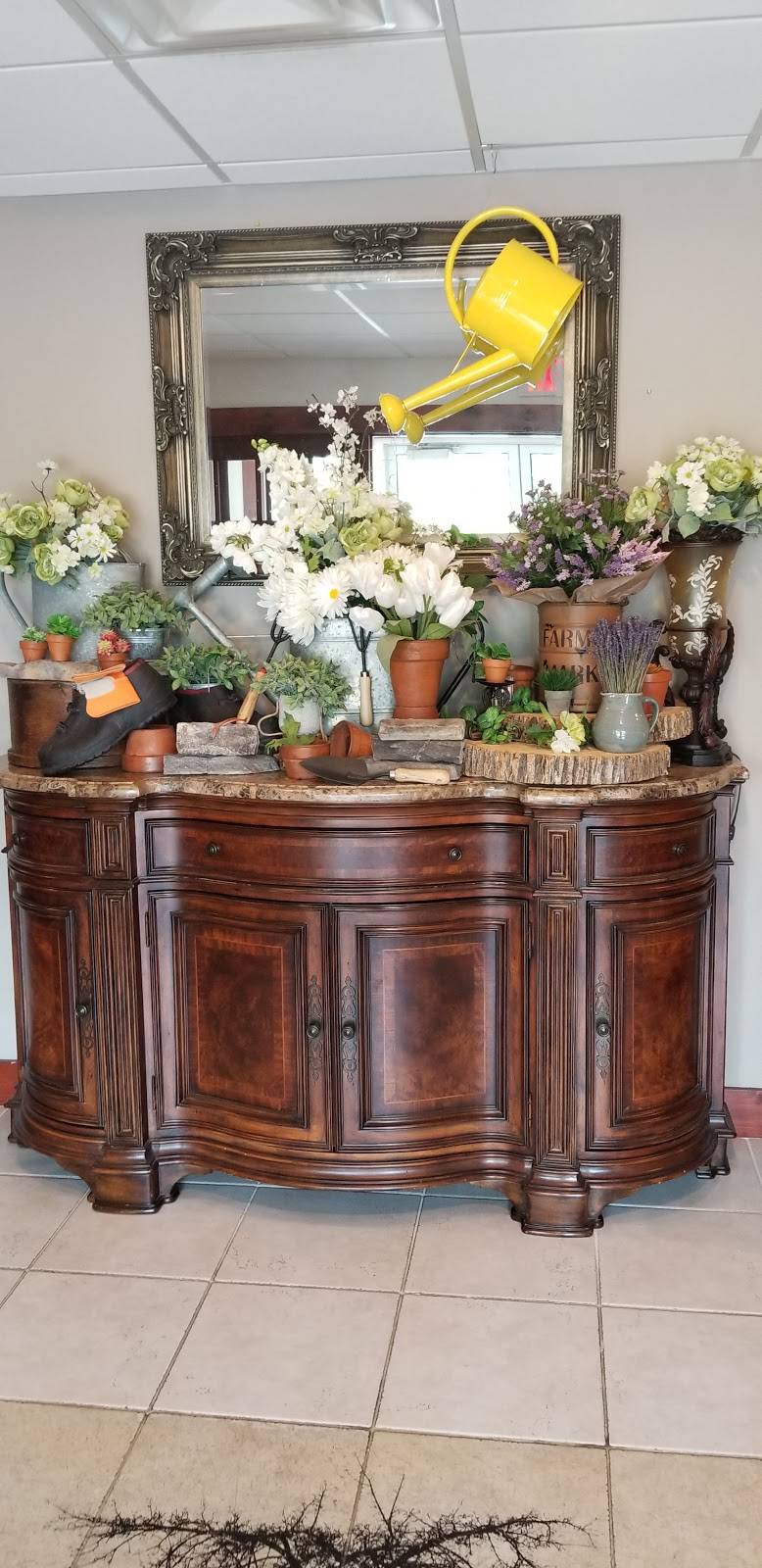 Apple Hill Farm | restaurant | 143 Joslin St, Leominster, MA 01453, USA | 9784667804 OR +1 978-466-7804