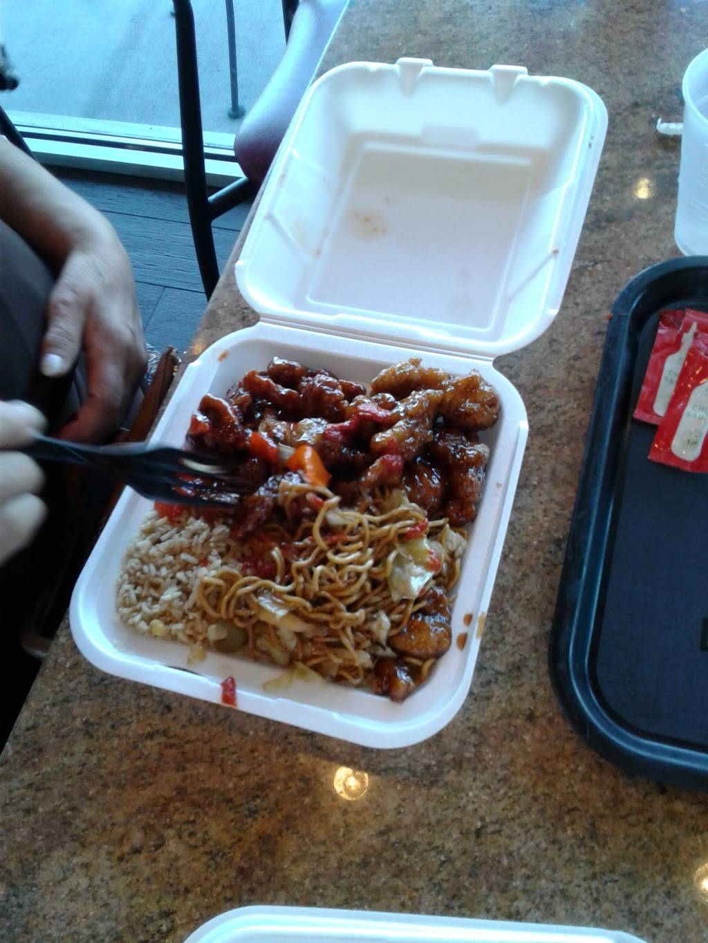 Panda Express | meal takeaway | 1115 Fresno St, Fresno, CA 93706, USA | 5594431720 OR +1 559-443-1720