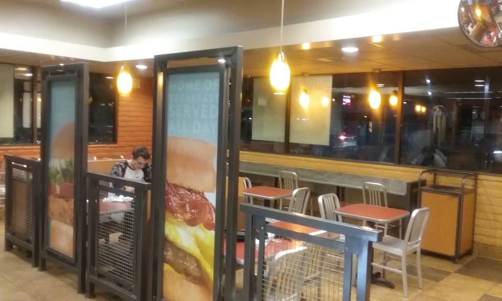 Jack in the Box | restaurant | 100 E Holt Ave, Pomona, CA 91767, USA | 9096205896 OR +1 909-620-5896