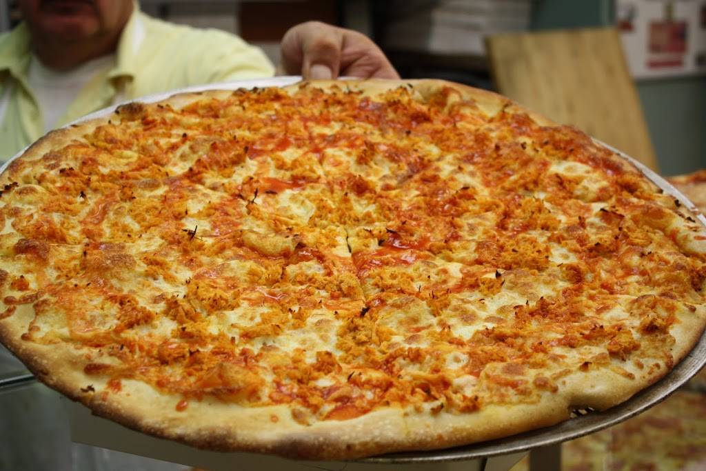 Neds Pizza | restaurant | 840 Hanshaw Rd #3, Ithaca, NY 14850, USA | 6072663300 OR +1 607-266-3300