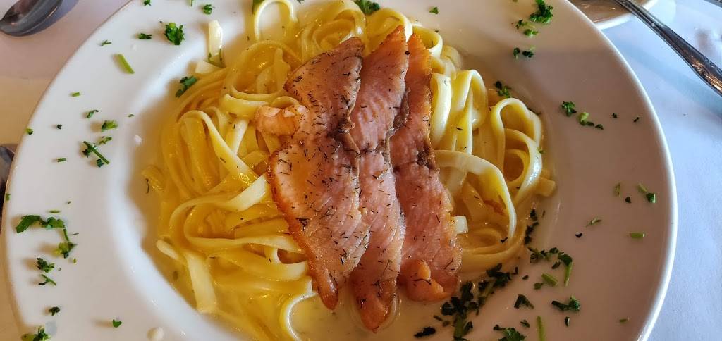 Auntie Pastos | restaurant | 10009 Broadway St, Pearland, TX 77584, USA | 2819653371 OR +1 281-965-3371