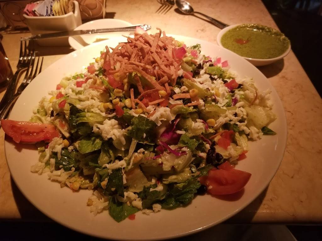 The Cheesecake Factory | restaurant | 10120 California St, Omaha, NE 68114, USA | 4023931166 OR +1 402-393-1166