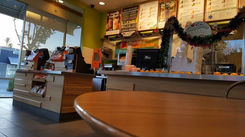 Jamba Juice Victory & Empire | restaurant | 1739 N Victory Pl, Burbank, CA 91502, USA | 8188452418 OR +1 818-845-2418