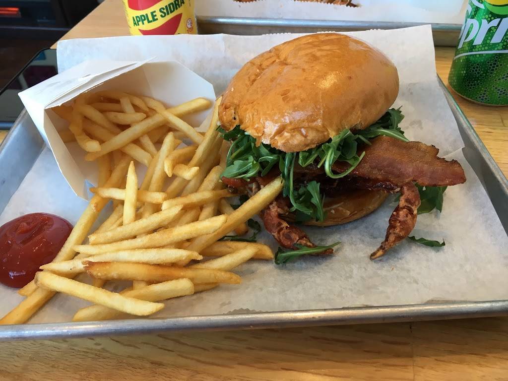 Crave Cafe | cafe | 3592 N Oakland Ave, Shorewood, WI 53211, USA | 4142048778 OR +1 414-204-8778