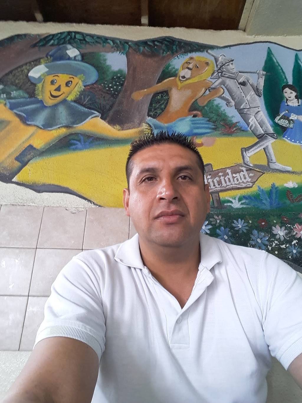 El Carrito Hot Dogs & Hamburgers | restaurant | Blvd. Benito Juárez 416, Echeverria, 22703 Rosarito, B.C., Mexico | 016616122793 OR +52 661 612 2793