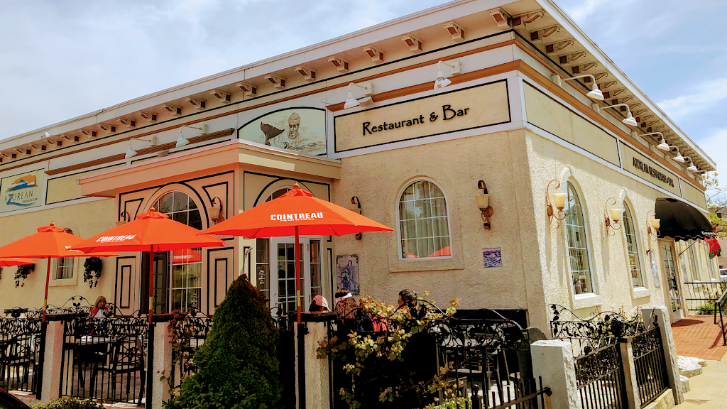 Azorean Restaurant & Bar | restaurant | 133 Washington St, Gloucester, MA 01930, USA | 9782835500 OR +1 978-283-5500