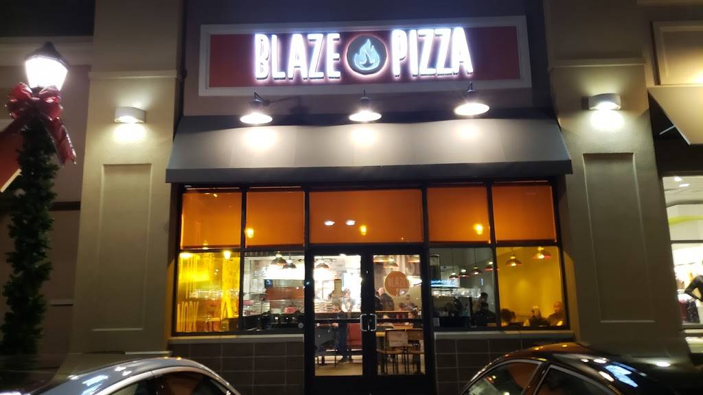 Blaze Pizza | meal takeaway | 65 NJ-4, Paramus, NJ 07652, USA | 2012443495 OR +1 201-244-3495