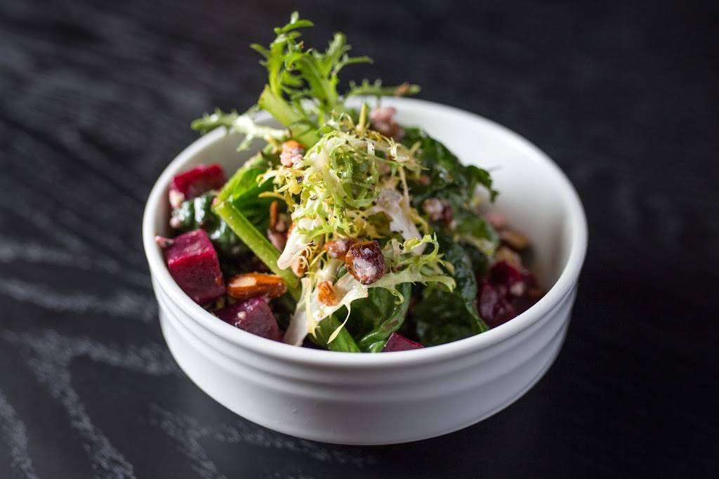 Clever Rabbit | restaurant | 2015 W Division St, Chicago, IL 60622, USA | 7736978711 OR +1 773-697-8711