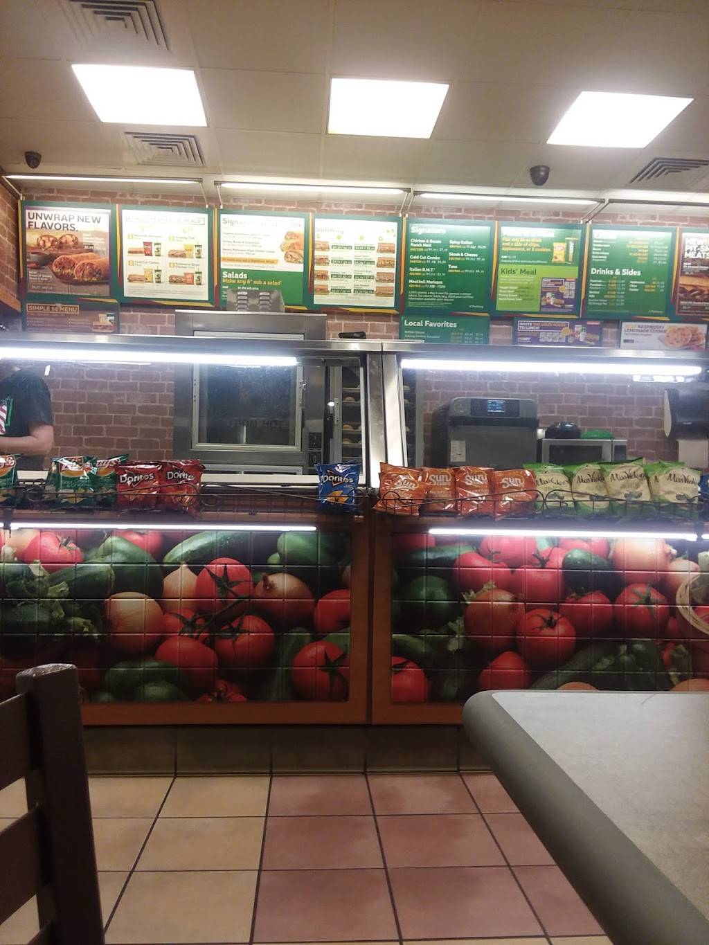 Subway Restaurants | restaurant | 1296 W Cherry St, Jesup, GA 31545, USA | 9124277456 OR +1 912-427-7456