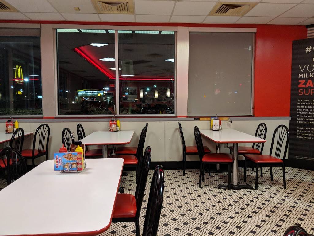 Steak n Shake | restaurant | 1182 Battlefield Pkwy, Fort Oglethorpe, GA 30742, USA | 7068581919 OR +1 706-858-1919