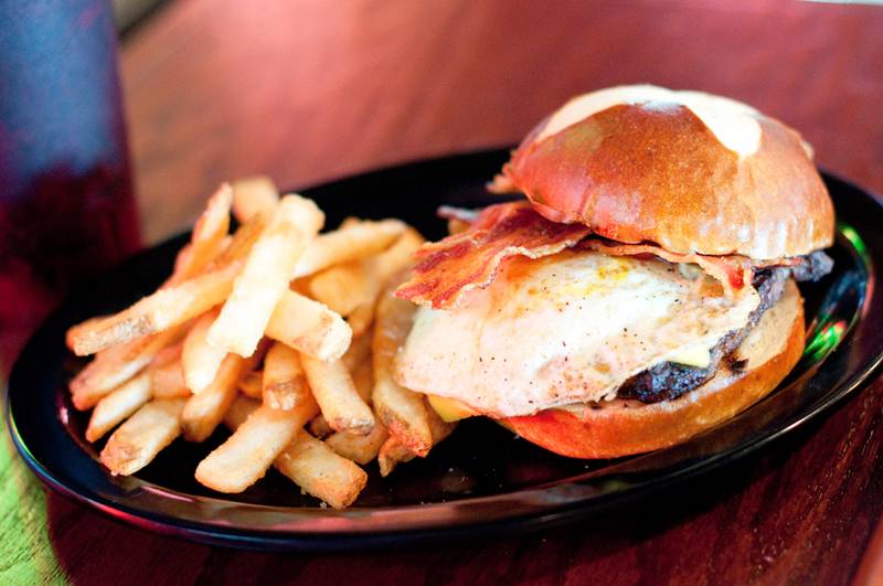 Red Oak Pub and Restaurant | restaurant | 250 Goose Pond Rd, Newark, OH 43055, USA | 7403665999 OR +1 740-366-5999