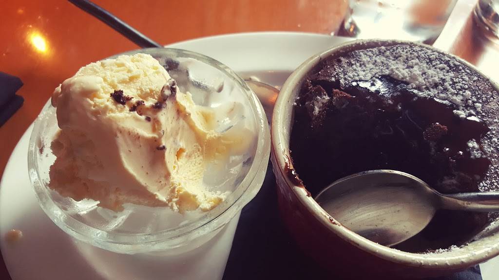 Woodman Lodge Restaurant Steakhouse and Bar | meal takeaway | 38601 SE King St, Snoqualmie, WA 98065, USA | 4258884441 OR +1 425-888-4441