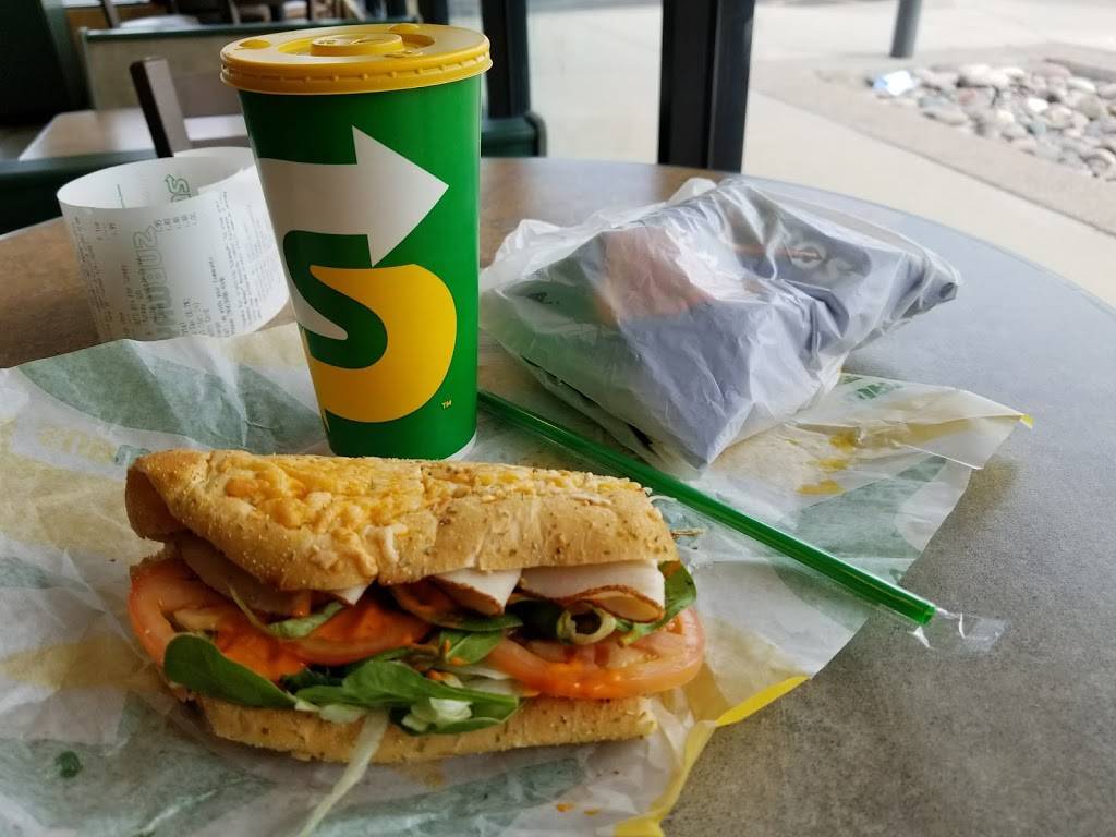 Subway | restaurant | 2200 N Arizona Ave #7, Chandler, AZ 85225, USA | 4809637177 OR +1 480-963-7177