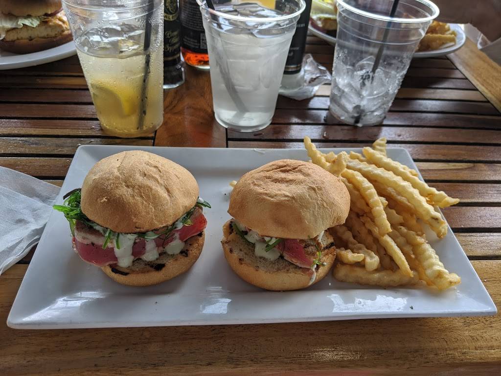 Fort Pierce Beach Resort | restaurant | 110 South Ocean Drive, Fort Pierce, FL 34949, USA | 7724037767 OR +1 772-403-7767