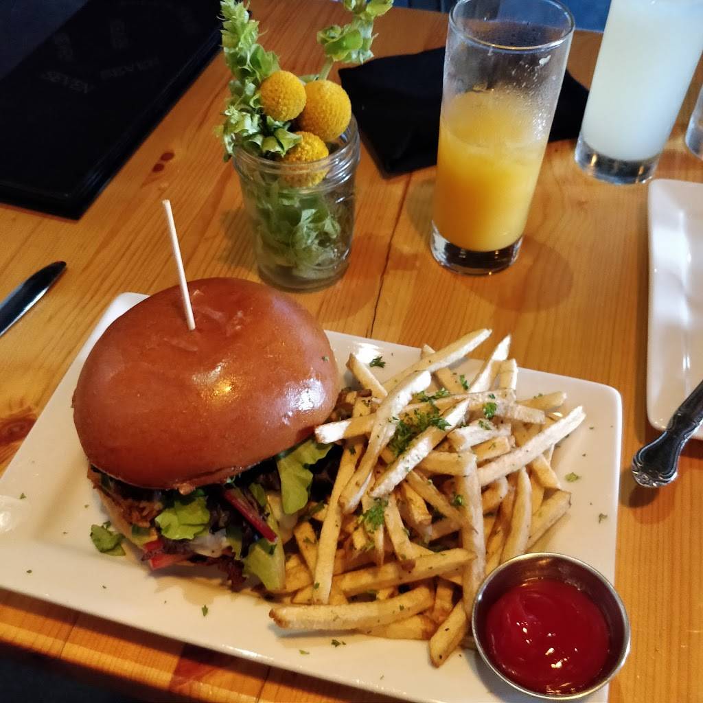 Seven Bar & Kitchen | restaurant | 224 Helena Ave, Santa Barbara, CA 93101, USA | 8058450377 OR +1 805-845-0377