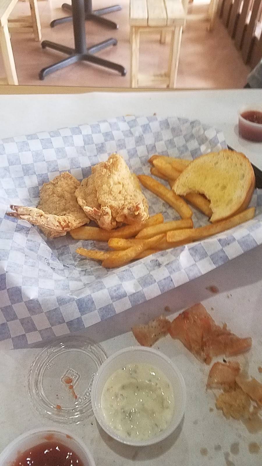 Blue Cajun | restaurant | 4045 E Belknap St # 5, Haltom City, TX 76111, USA | 6822505455 OR +1 682-250-5455